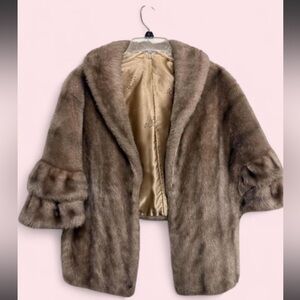 vintage Regina Glenara by Glenoit faux fur shawl